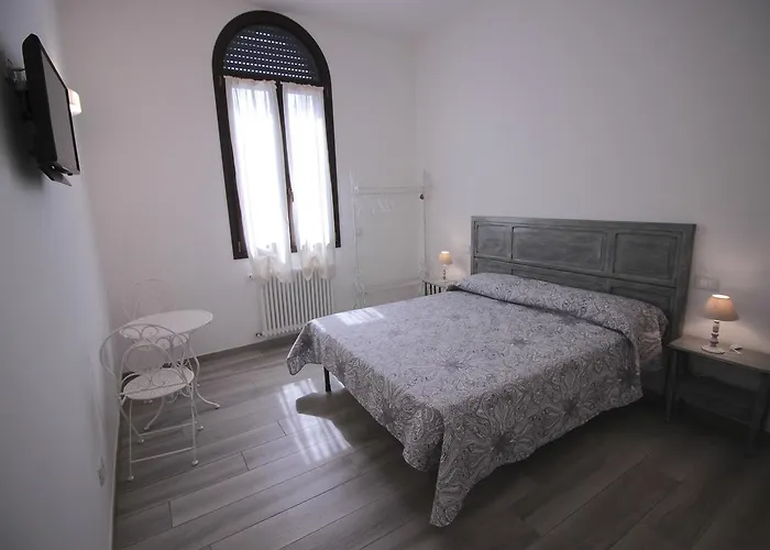 Affittacamere I Grifoni 3*